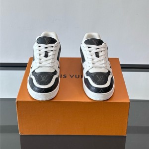 루이비통 남성용 스니커즈 L48442-2 2025/신상