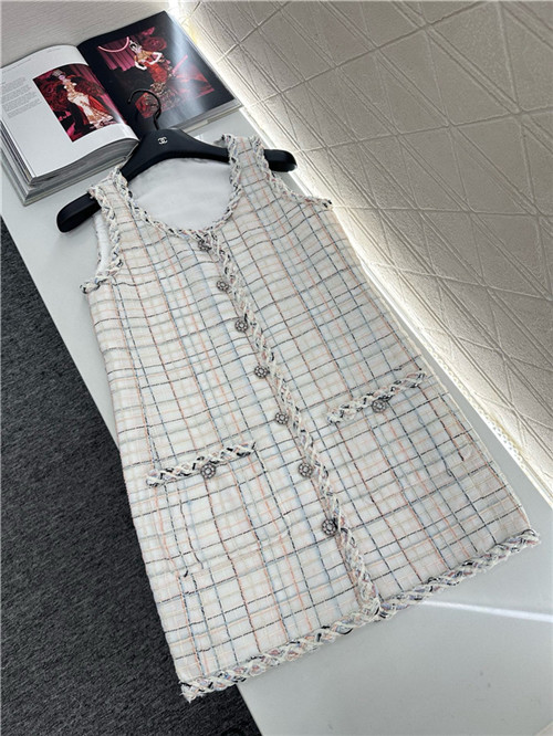 샤넬 민소매 원피스 C06105 2025/신상