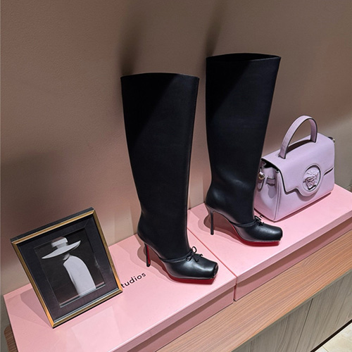 크리스찬루부탱 여성용 부츠 (굽높이10.5CM) C39944-2 2025/신상