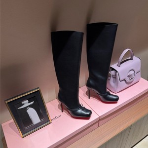 크리스찬루부탱 여성용 부츠 (굽높이10.5CM) C39944-2 2025/신상