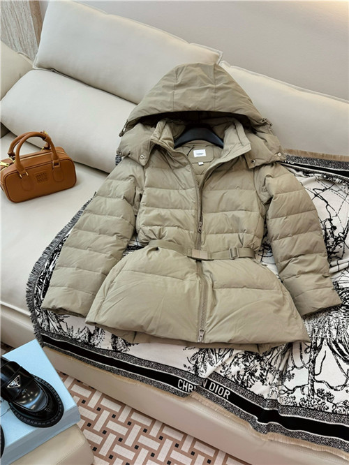 버버리 후드 패딩 자켓 (충전재-거위털) B95509 2025/신상