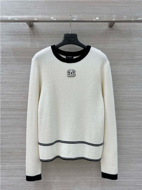 샤넬 긴팔 니트 C42909 2025/신상