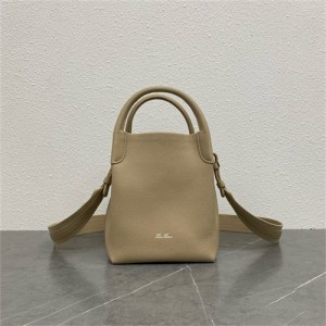 로로피아나 버킷백 스몰  LP022 2025/신상