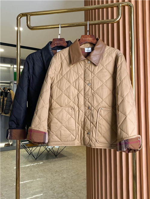 버버리 솜 자켓 B24403 2025/신상