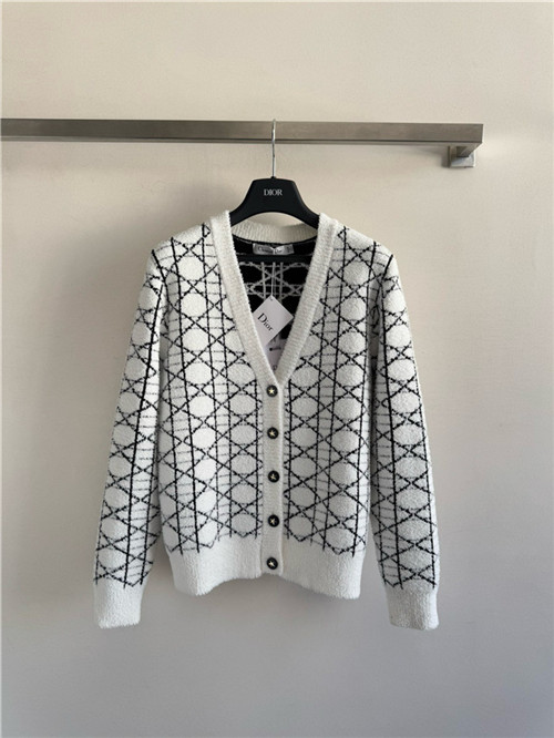 디올 긴팔 가디건 D82708 2025/신상