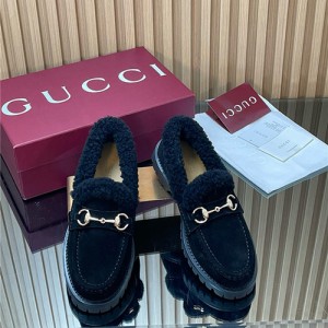 구찌 여성용 로퍼 G59245-1 2025/신상