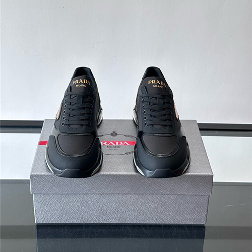 프라다 남성용 스니커즈 P28881-2 2025/신상