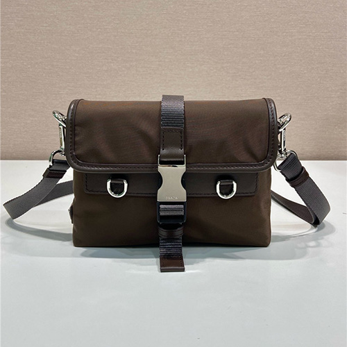 프라다 리나일론 크로스백 2ZT071 2025/신상