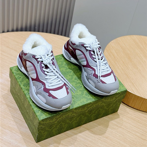 구찌 남성용 스니커즈 G84493-1 2025/신상