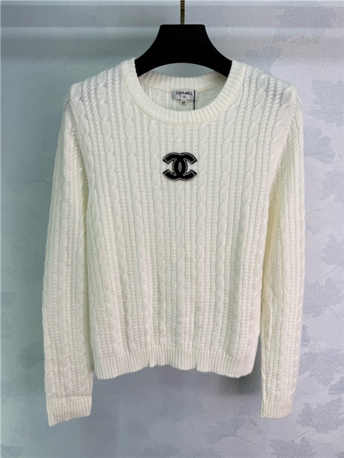 샤넬 긴팔 니트 C42409 2025/신상