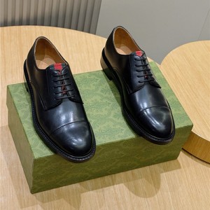 구찌 남성용 구두 G79046-2 2025/신상