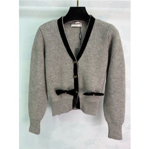 생로랑 긴팔 가디건 C12602 2026/신상