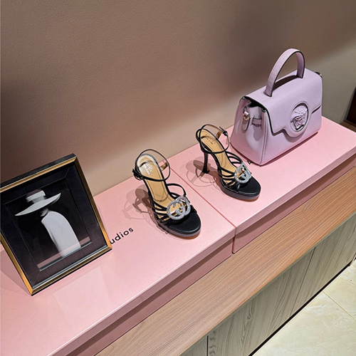 구찌 여성용 샌들 (굽높이12.5CM) G83066-2 2026/신상