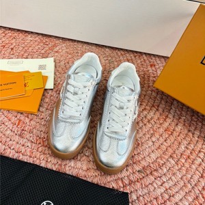 루이비통 여성용 스니커즈 L93473-1 2026/신상
