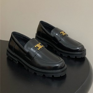 셀린느 여성용 로퍼 C92854 2026/신상