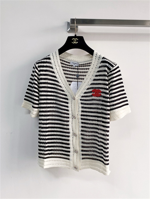 샤넬 반팔 가디건 C52105 2026/신상