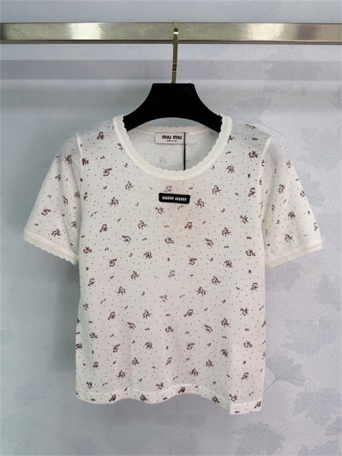 미우미우 반팔 티셔츠 M92251 2026/신상