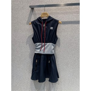 미우미우 후드 민소매 원피스 M63154 2026/신상