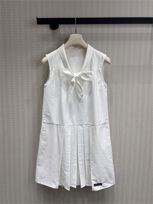미우미우 민소매 원피스 M62803 2026/신상