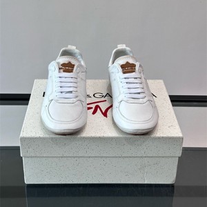 돌체앤가바나 남성용 스니커즈 D90845-1 2026/신상